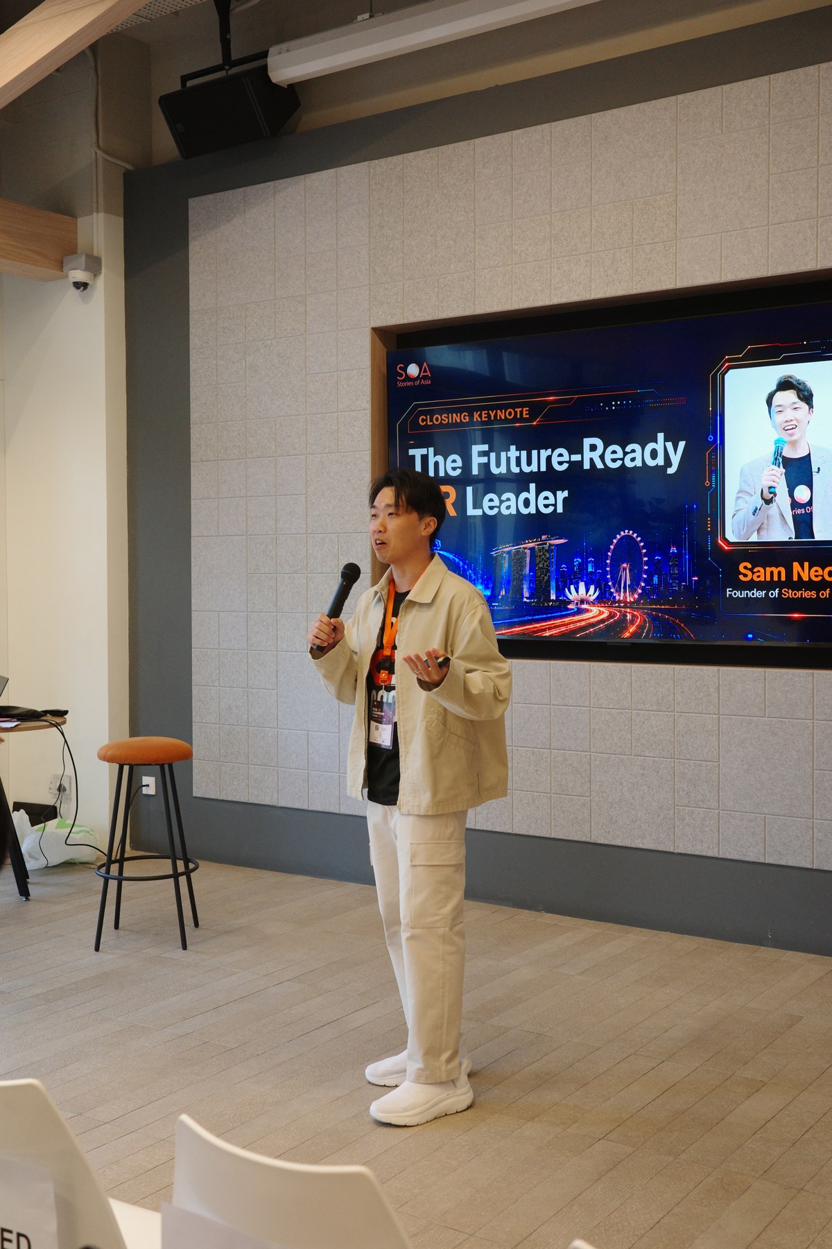 Sam Neo delivering the closing keynote at SOA HR Leadership Forum 2026